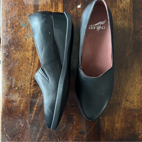 Dansko Shanda Luggage Wedge Leather Slip-On Shoes – Black, Size EU 37 (US 6.5–7) - Picture 2 of 5